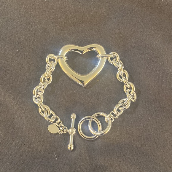 open heart chain silver bracelet with toggle clasp like new. - Picture 3 of 16